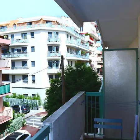 Grand 4 Couchages Proche Appartement Antibes