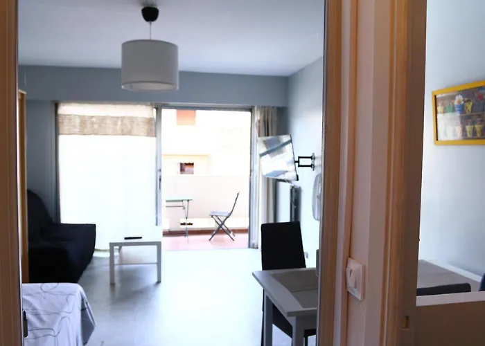 Grand 4 Couchages Proche